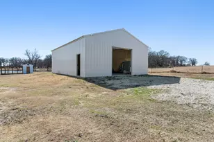 1326 Lynch Crossing Blvd, Whitesboro, TX 76273 - Photo 32