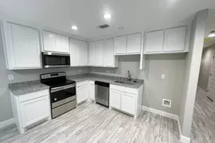 2624 S Fannin Ave, Denison, TX 75020 - Photo 2