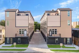 723 W 10th St, Dallas, TX 75208 - Photo 1