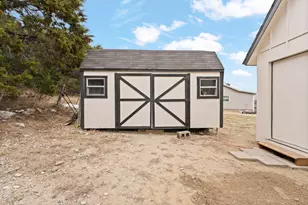 708 Litigation St, Glen Rose, TX 76043 - Photo 20