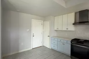 9122 Clearwater Dr, Dallas, TX 75243 - Photo 6