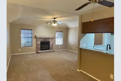 4705 Sausalito Drive, Arlington, TX 76016 - Photo 2