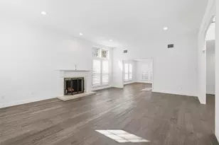 4548 Overton Terrace Ct, Fort Worth, TX 76109 - Photo 6