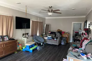 1203 E Jones St, Sherman, TX 75090 - Photo 6