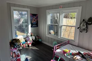 1203 E Jones St, Sherman, TX 75090 - Photo 8