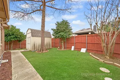 733 Pine Lakes Drive, Plano, TX 75025 - Photo 34