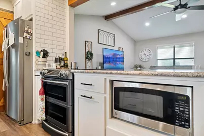 133 S Meadowbrook Drive, Pottsboro, TX 75076 - Photo 6