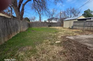 2849 W Twelfth St, Dallas, TX 75211 - Photo 12