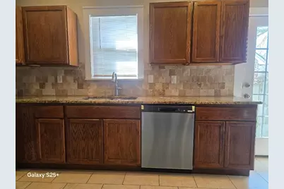 2849 W 12th Street, Dallas, TX 75211 - Photo 8