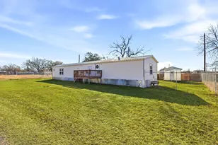 231 Seminole Trail, Weatherford, TX 76087 - Photo 2