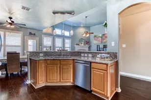 1412 Big Falls Dr, Flower Mound, TX 75028 - Photo 16