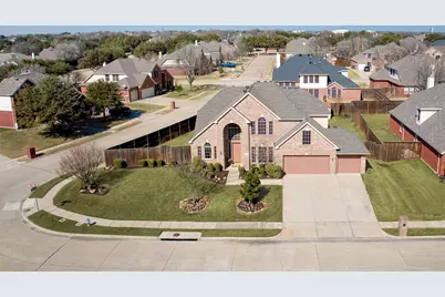 1412 Big Falls Drive, Flower Mound, TX 75028 - Photo 2