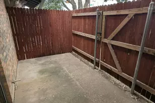 514 E Belt Line Rd, DeSoto, TX 75115 - Photo 26