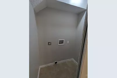 514 E Belt Line Road #B11, DeSoto, TX 75115 - Photo 16