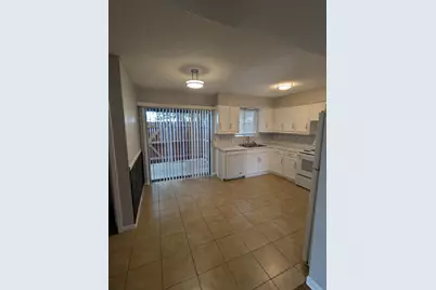 514 E Belt Line Road #B11, DeSoto, TX 75115 - Photo 12