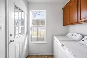 1006 Throckmorton St, McKinney, TX 75069 - Photo 18