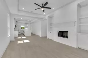 504 E Ball St, Tom Bean, TX 75489 - Photo 14