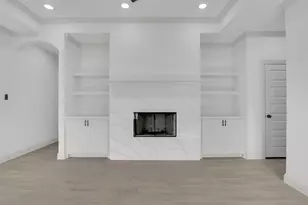 504 E Ball St, Tom Bean, TX 75489 - Photo 6