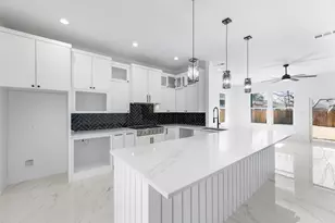 4107 Vineyard Dr, Dallas, TX 75212 - Photo 10