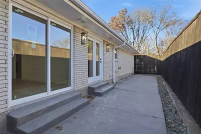 7076 Briarmeadow Drive, Dallas, TX 75230 - Photo 14