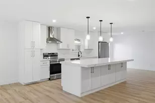 7076 Briarmeadow Dr, Dallas, TX 75230 - Photo 2