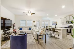 9733 Quail Pointe Rd, Aubrey, TX 76227 - Photo 10