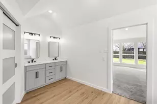 208 W Glen Meadow Dr, Red Oak, TX 75154 - Photo 14