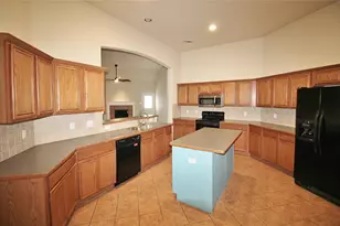 314 Cascade Dr, Red Oak, TX 75154 - Photo 2