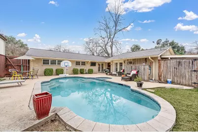 9741 Broken Bow Road, Dallas, TX 75238 - Photo 22