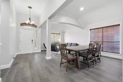 3704 Cottonwood Springs Drive, The Colony, TX 75056 - Photo 6