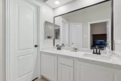 3704 Cottonwood Springs Drive, The Colony, TX 75056 - Photo 28