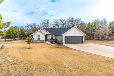 156 Ronnie Lane, Weatherford, TX 76088 - Photo 2