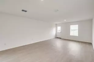 12101 Morgan Dr, Savannah, TX 76227 - Photo 4