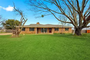 85 Quail Run Rd, Sherman, TX 75090 - Photo 1