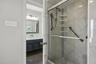 9635 Hilldale Dr, Dallas, TX 75231 - Photo 22