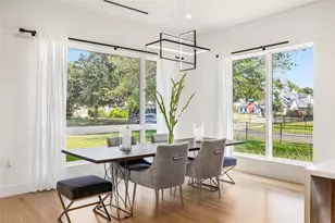 9943 Coppedge Ln, Dallas, TX 75220 - Photo 14