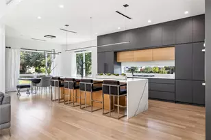 9943 Coppedge Ln, Dallas, TX 75220 - Photo 8