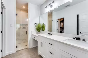 2830 S Marsalis Ave, Dallas, TX 75216 - Photo 20