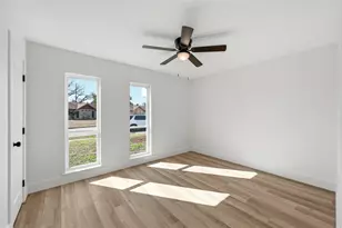 514 Country Ln, Grand Prairie, TX 75052 - Photo 6