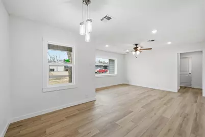 1814 S 43rd Street, Temple, TX 76504 - Photo 8