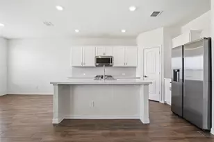 8405 Sweet Flag Ln, Fort Worth, TX 76123 - Photo 10