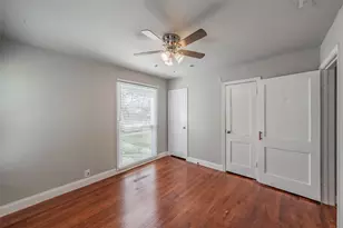 1102 W Russell Ave, Carrollton, TX 75006 - Photo 16