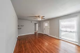 1102 W Russell Ave, Carrollton, TX 75006 - Photo 6