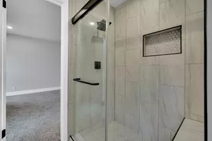 216 Laura Dr, Burleson, TX 76028 - Photo 18