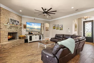 9012 Parkview Circle, Tolar, TX 76476 - Photo 4