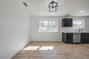 2924 Amber Ln, Dallas, TX 75234 - Photo 8