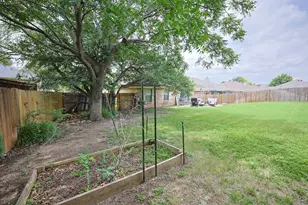 211 Carriage Dr, Willow Park, TX 76087 - Photo 28