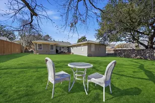 108 Lindenwood Dr, Fort Worth, TX 76107 - Photo 30