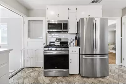 108 Lindenwood Drive, Fort Worth, TX 76107 - Photo 16