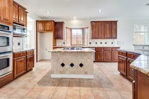 702 E Peninsula Dr, Coppell, TX 75019 - Photo 10